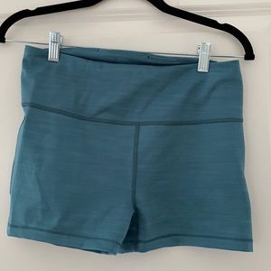 Athleta ultimate 3” biker short